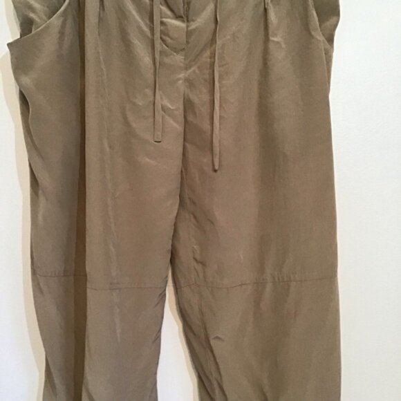 Aritzia Wilfred 100% Silk Marias Pant Taupe - Picture 11 of 13